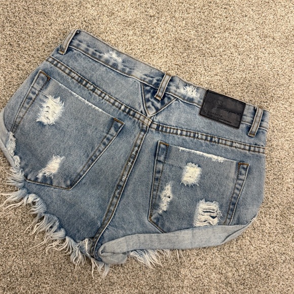 One Teaspoon Bandit Denim Shorts Cut Offs Distressed Size 24 *NWOT - Picture 4 of 9